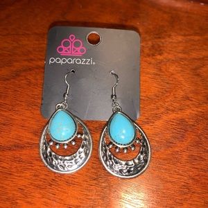 Paparazzi earrings